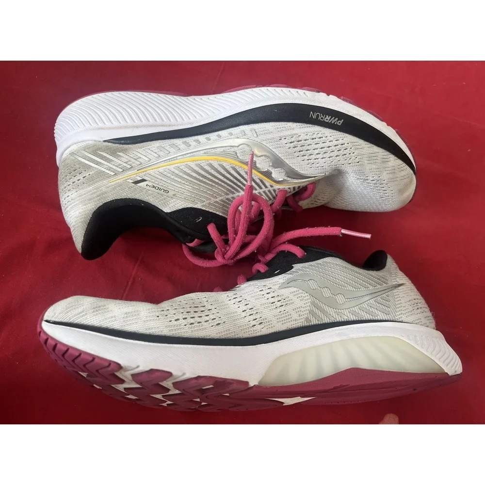 Saucony Womens Guide 14 PWR Run Athletic Sneaker Shoe Gray White Sz 8.5
